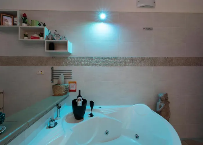 Appartamento V&m Con Jacuzzi By Rentbeat Ostuni