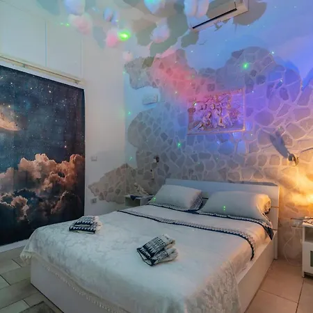 V&m Con Jacuzzi By Rentbeat *