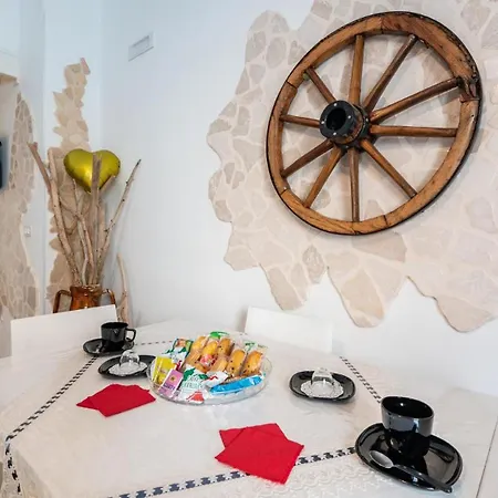 Apartment V&m Con Jacuzzi By Rentbeat Ostuni