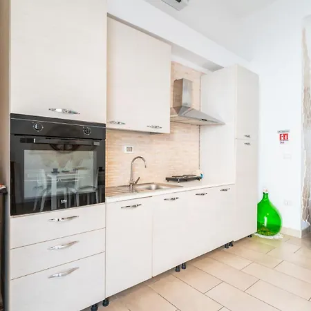 V&m Con Jacuzzi By Rentbeat Apartment *