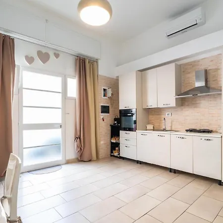 Apartment V&m Con Jacuzzi By Rentbeat Ostuni