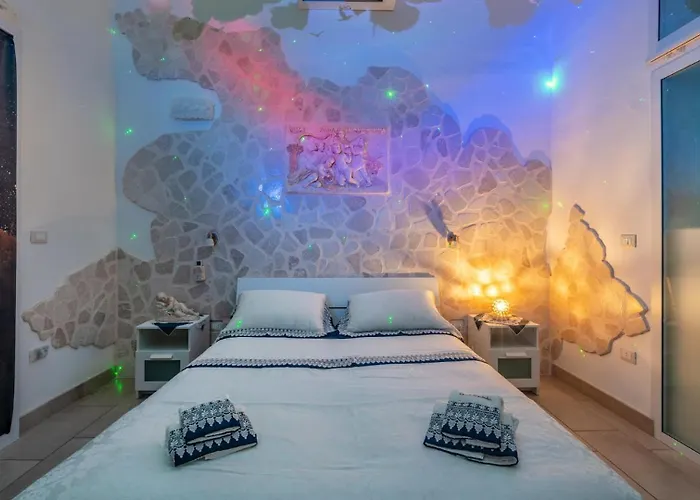 V&m Con Jacuzzi By Rentbeat 아파트